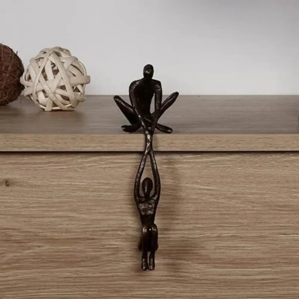 Escultura Homem e Mulher em Resina - Razu