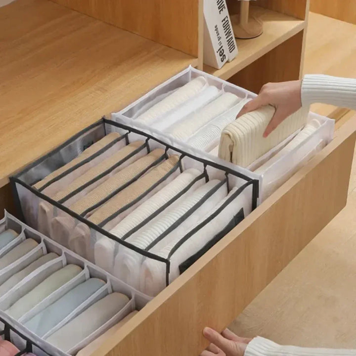 Clothes Organizer and Separator - Tazzi 
